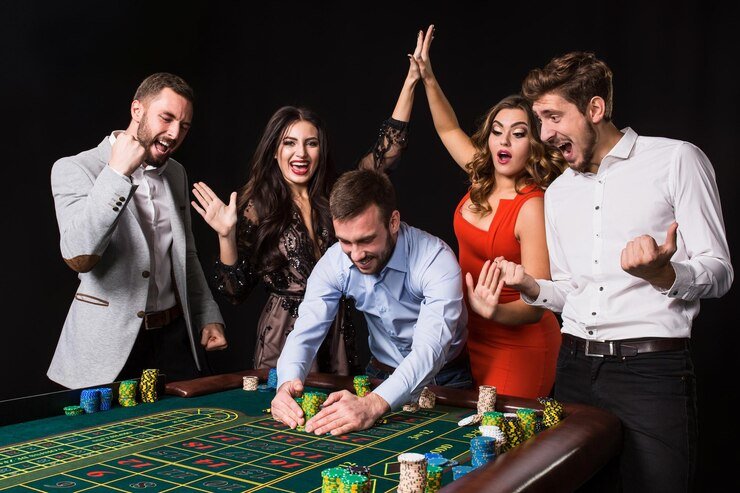 Live football and soccer betting experience offered by 775pub